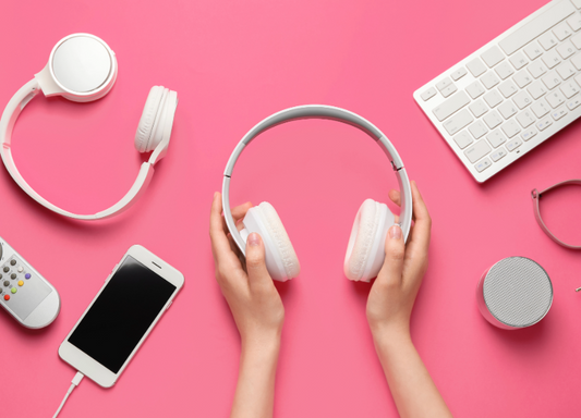 Balancing Functionality and Style in Corporate Tech Gifts