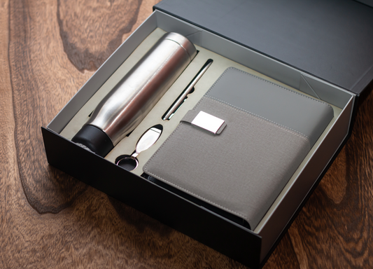 How to Create a Corporate Gift Box That Leaves a Lasting Impression