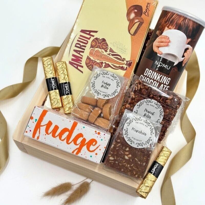 Hot Chocolate & Fudge Lovers Gift Hamper