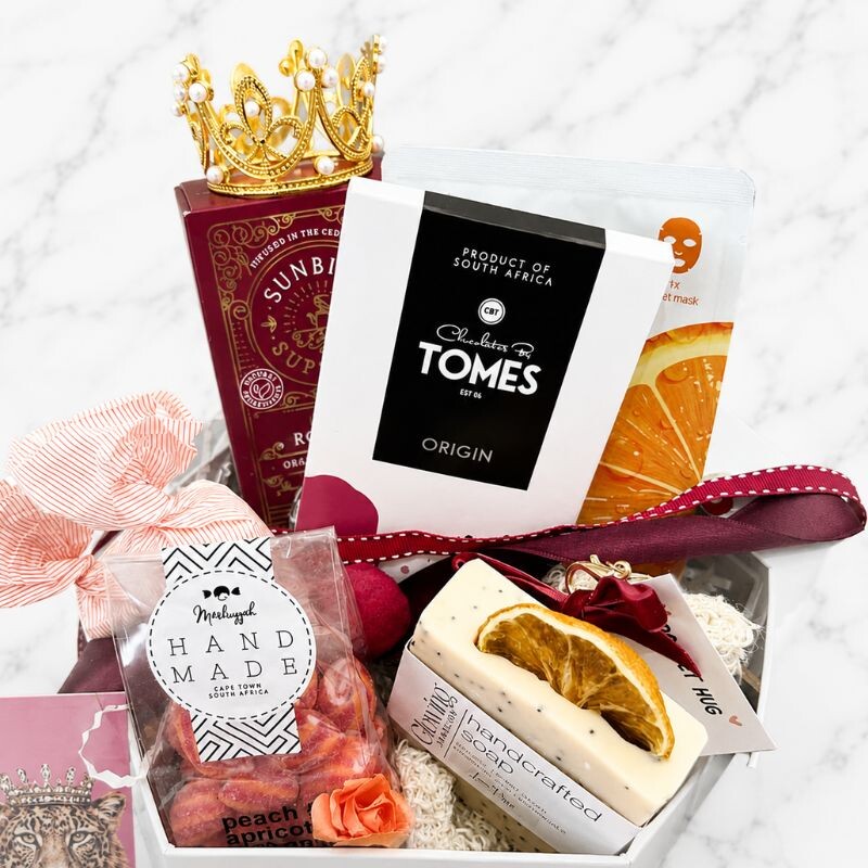 Fearless Queen Collection Gift Hamper