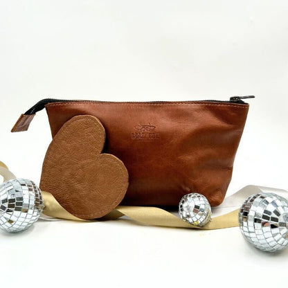 Signature Collection Leather & Oud Gift Hamper