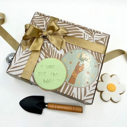 Rooted in Strength Gift Box
