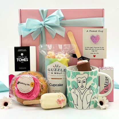 CaRRoL BoYeS Birthday Box