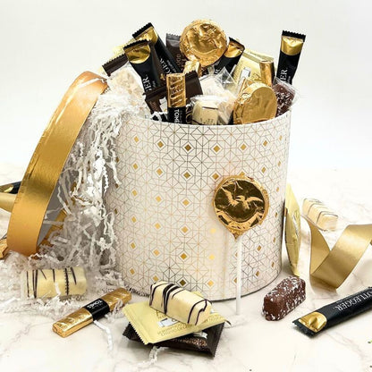 Sweetness Sharing for Ten Gift Hamper