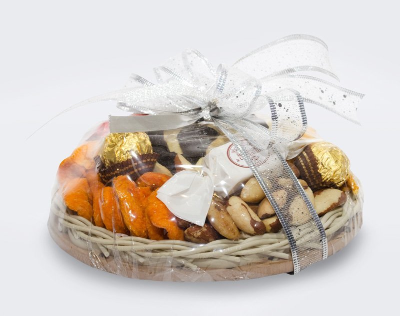 Small Round Nuts, Dried Fruit & Chocolate Gift Hamper