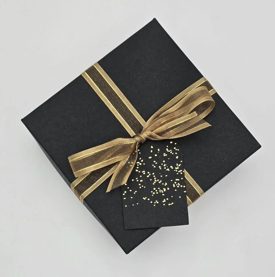 Confetti Dots Gift Tags
